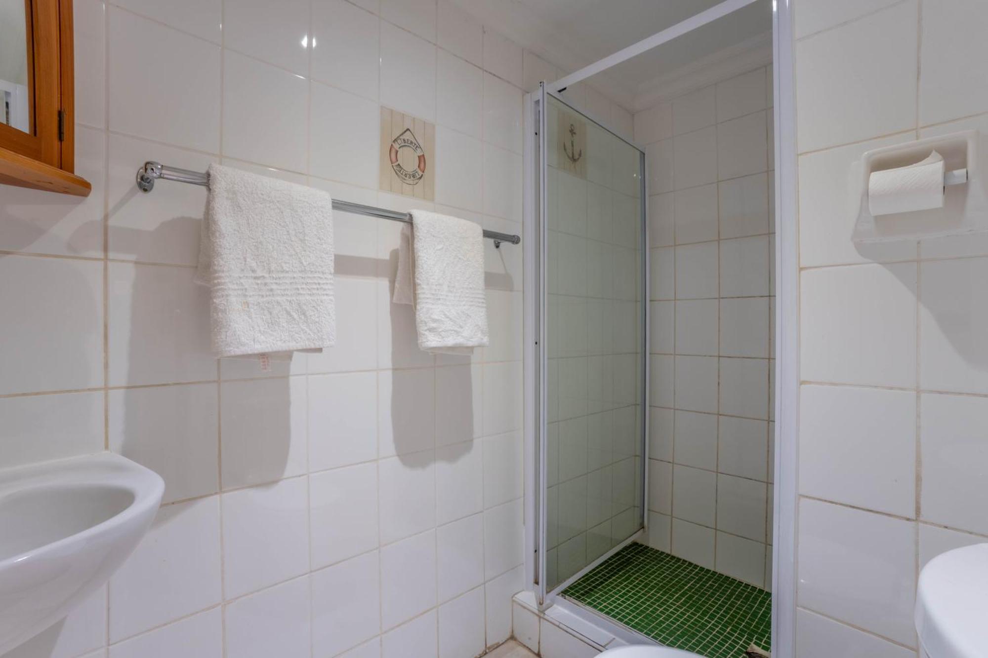 Glenashley Beach Accommodation - B&B And Backpackers Durban Dış mekan fotoğraf